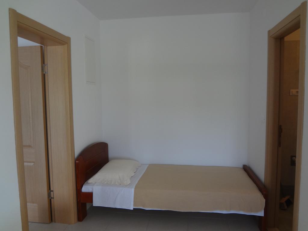 Apartments Franov Bibinje Pokój zdjęcie
